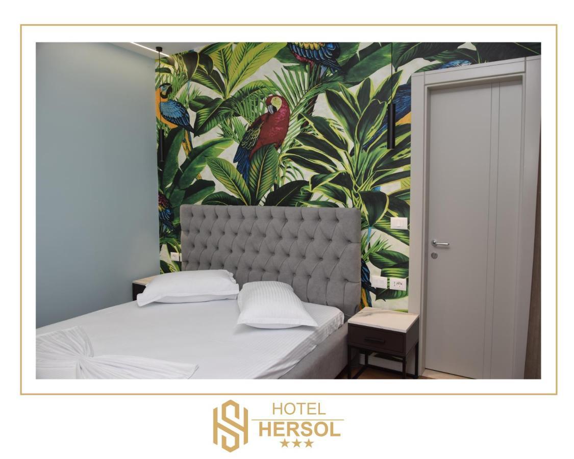 Hotel Hersol دراس المظهر الخارجي الصورة