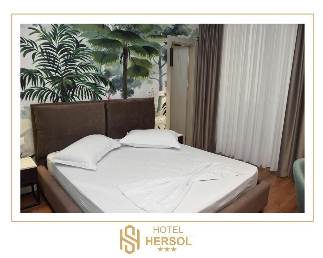 Hotel Hersol دراس المظهر الخارجي الصورة