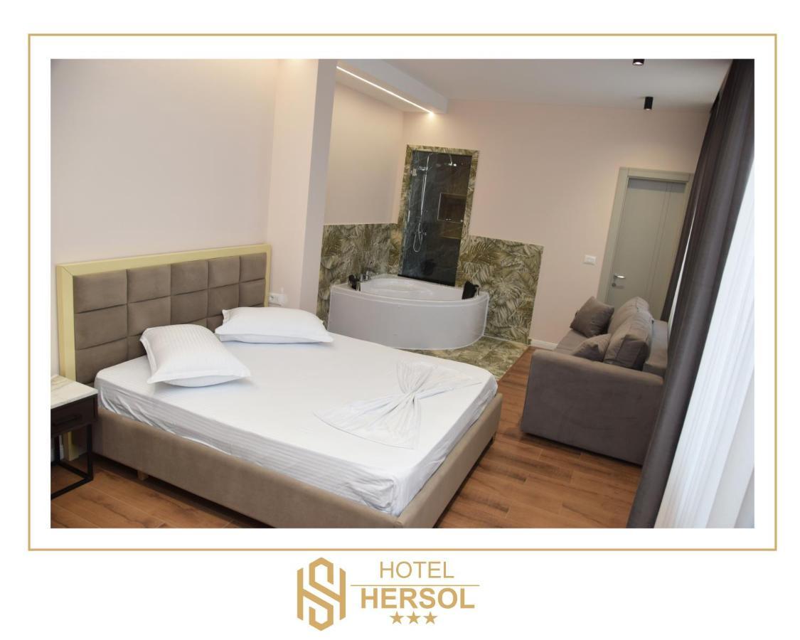 Hotel Hersol دراس المظهر الخارجي الصورة