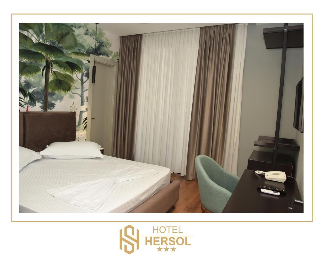 Hotel Hersol دراس المظهر الخارجي الصورة