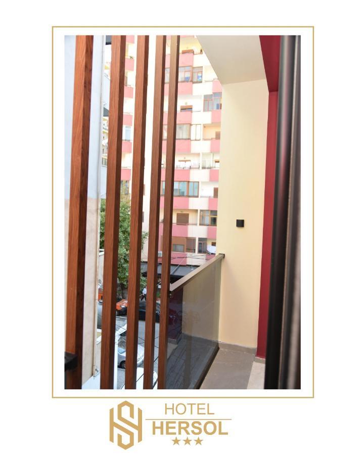 Hotel Hersol دراس المظهر الخارجي الصورة